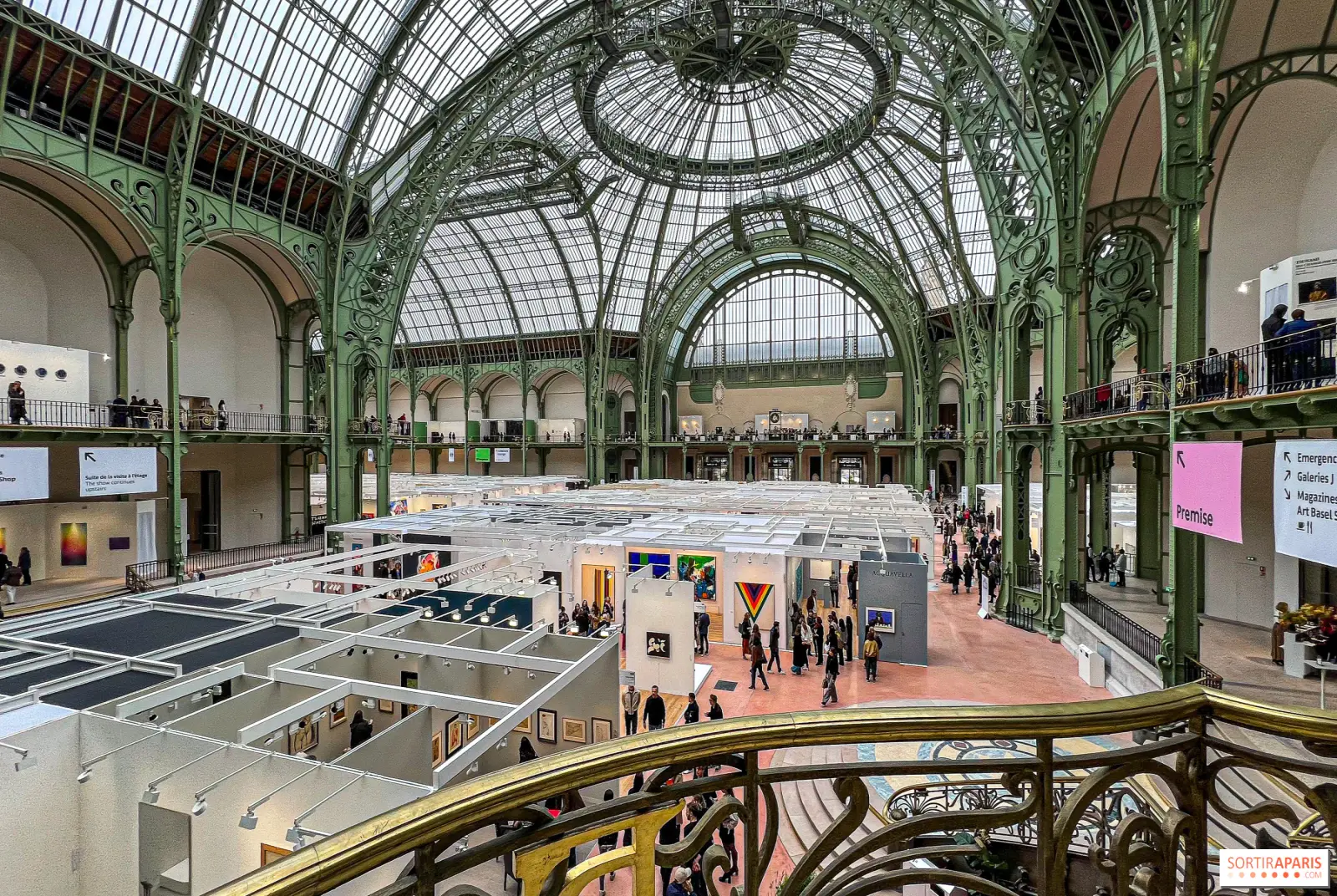 ART BASEL - THE NEW COOL KID IN PARIS